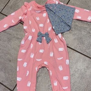 Cat & Jack 6-9M jumper with bib